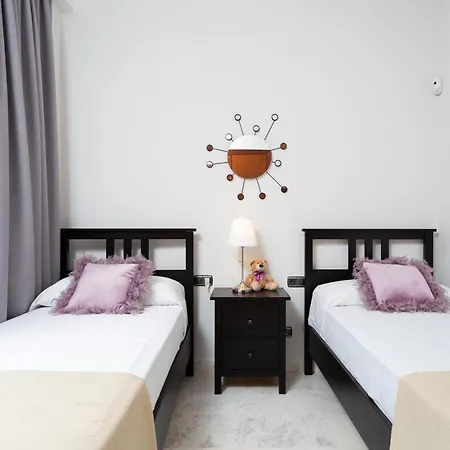 Maravillosa De Lujo Con Piscina Privada Vila